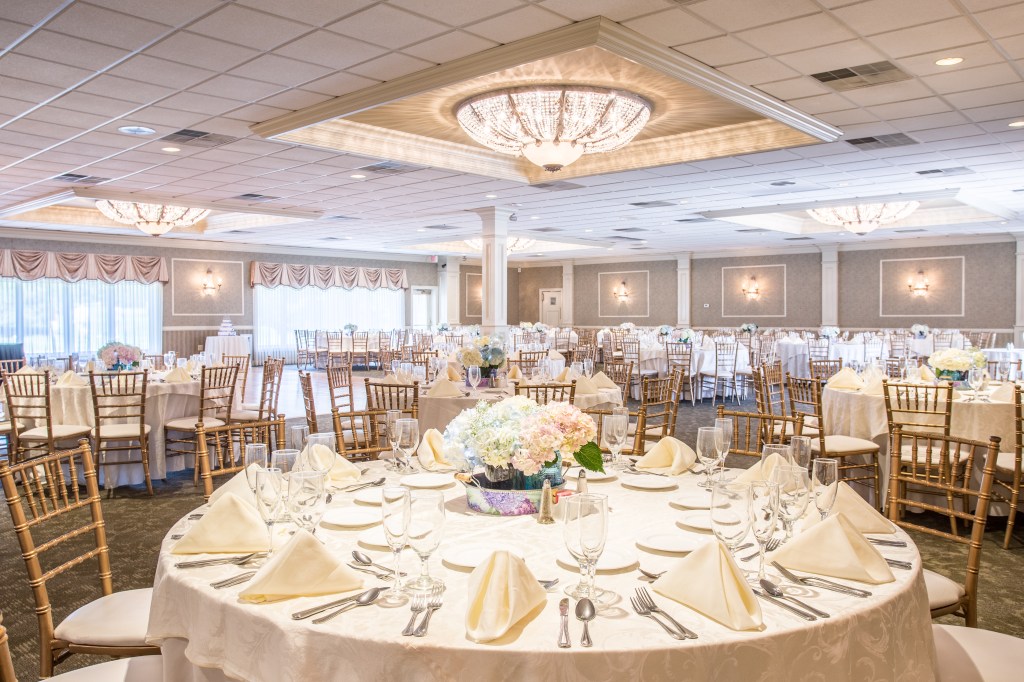 wedding table